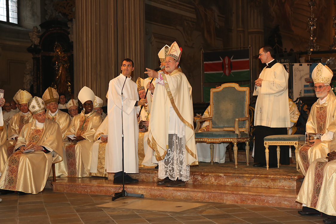 Monsignor Marco Prastaro Vescovo di Asti_412.jpg